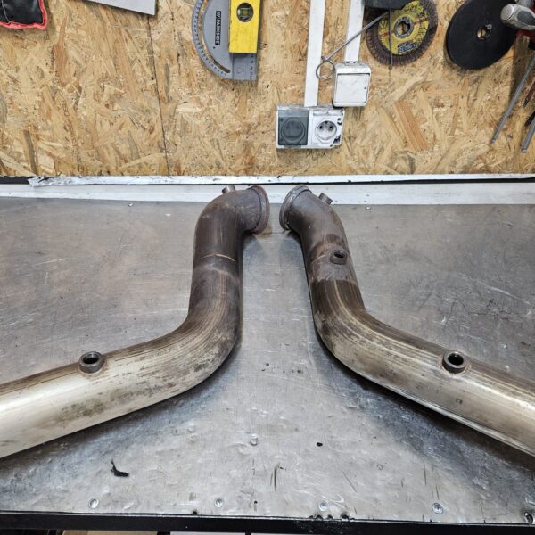 przed czyszczeniem czesci silnika